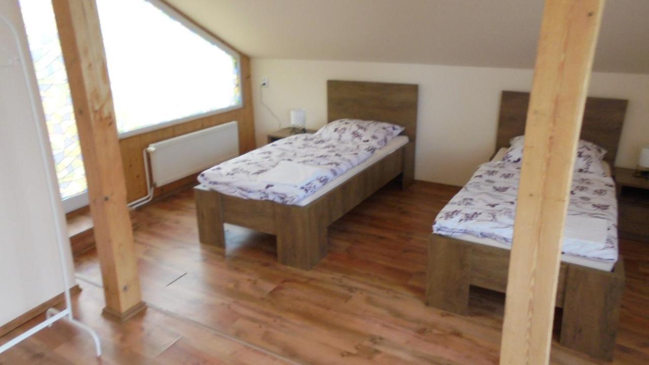 Apartman Aya Janov nad Nisou Bagian luar foto