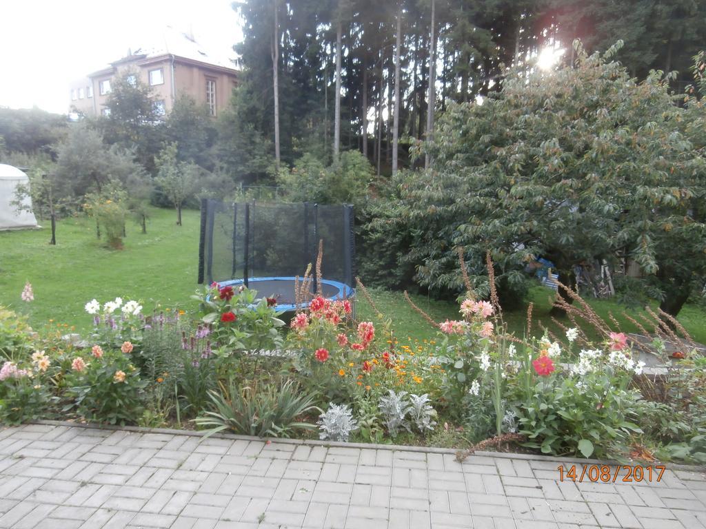 Apartman Aya Janov nad Nisou Bagian luar foto