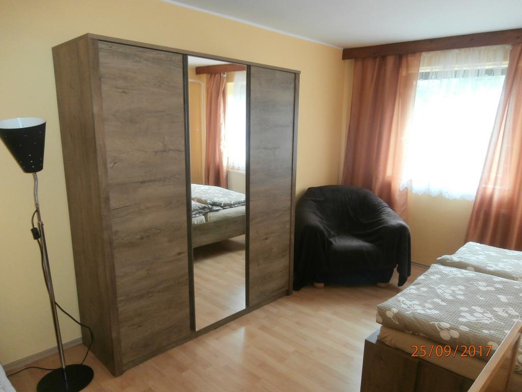 Apartman Aya Janov nad Nisou Bagian luar foto